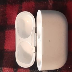 Airpod charging case